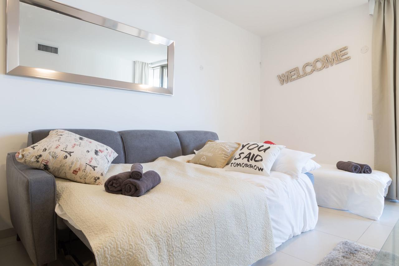 Luxury One-Bedroom Apartment/Parking In City Center Jerusalem Exterior photo