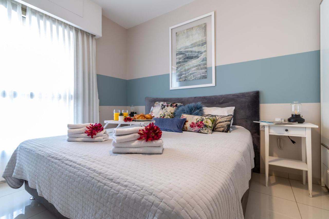 Luxury One-Bedroom Apartment/Parking In City Center Jerusalem Exterior photo
